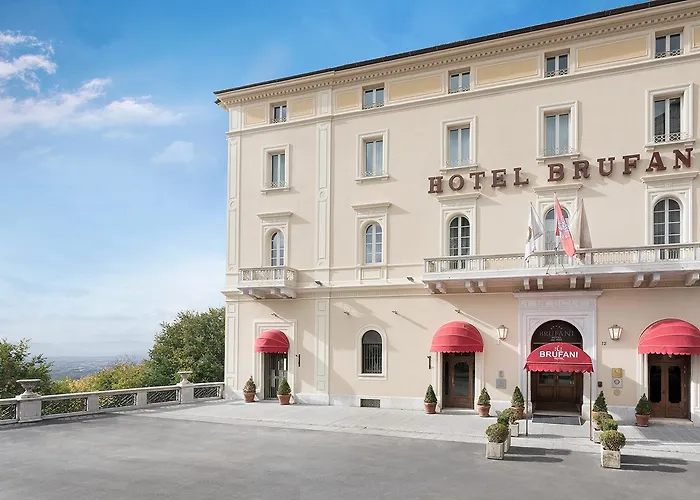 5 star hotel: Sina Brufani